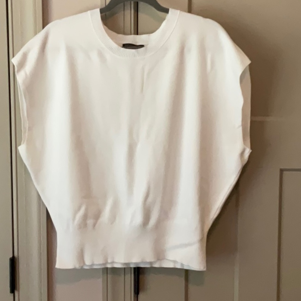 Banana Republic Classic White Knit Top